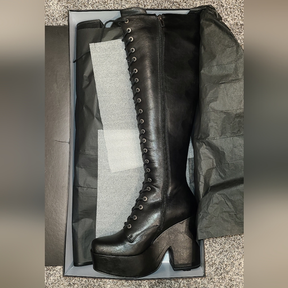 Chic Black Lace-Up Heeled Boots